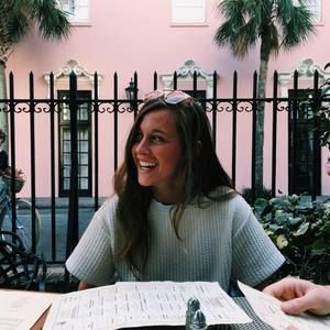 Meet your Posher, Kelly